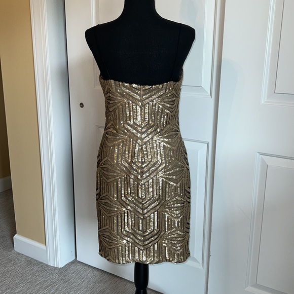 Aidan Mattox sequin dress - Picture 4 of 8